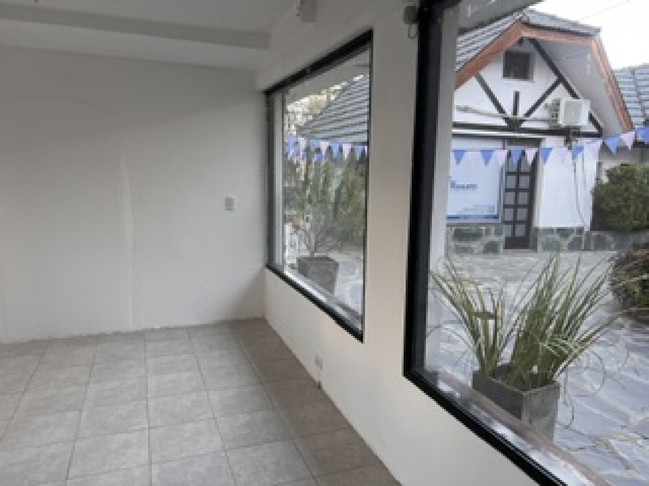 Se alquila local en zona centro de Villa Gral. Belgrano, Cordoba